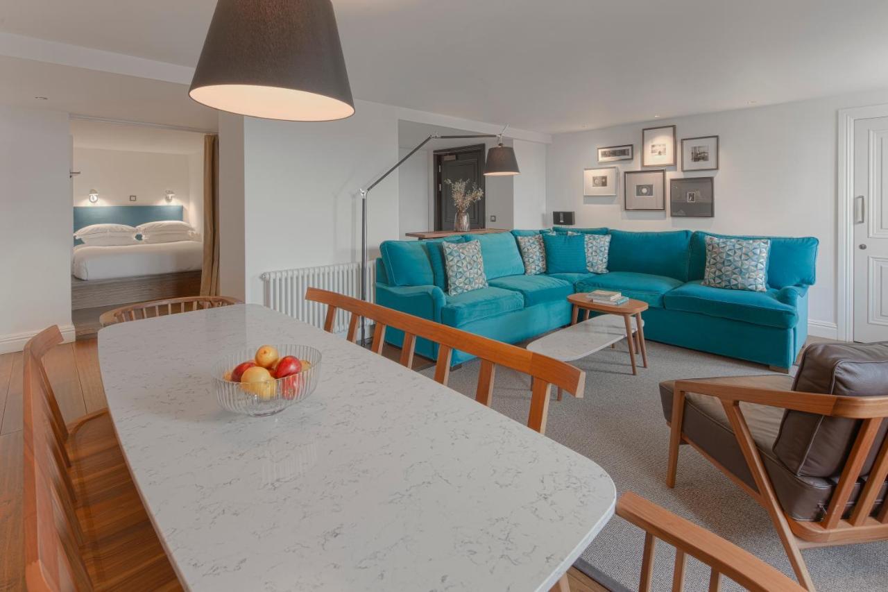Cheval The Edinburgh Grandアパートホテル エクステリア 写真 A typical apartment at the hotel