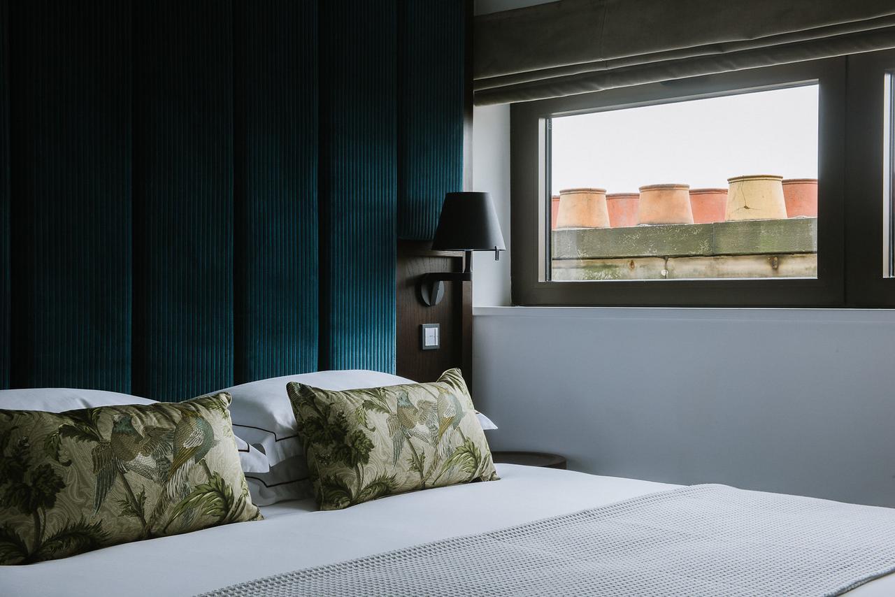 Cheval The Edinburgh Grandアパートホテル エクステリア 写真 A bedroom at the hotel